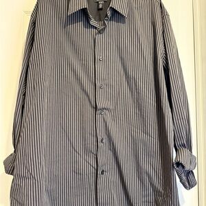 Van Heusen Men's Dress Shirt
